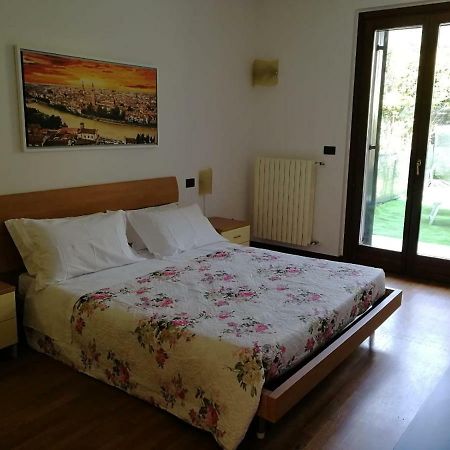 Home Sweet Home Кастельнуово-дель-Гарда Экстерьер фото